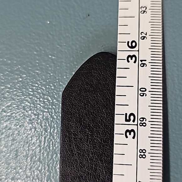 Levi's‎ black with silver buckle large belt. 31-32. - Picture 8 of 10